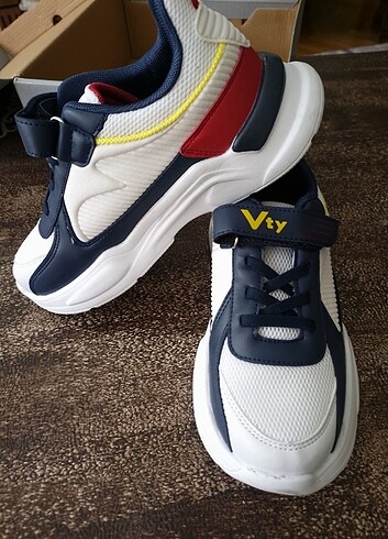 35 Beden beyaz Renk Vty spor ayakkabısı