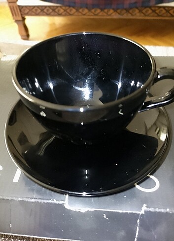  Beden siyah Renk Nescafe Fincan Takımı