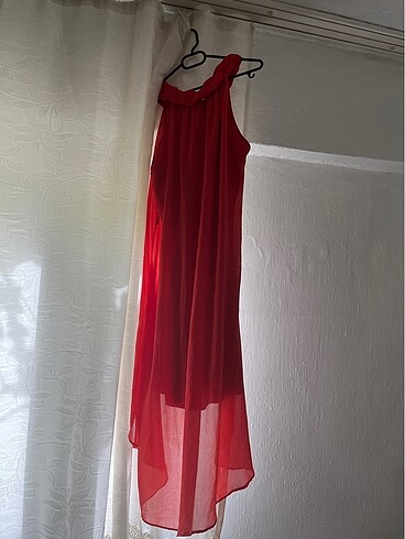 40 Beden kırmızı Renk Vitrin nar çiçeği elbise