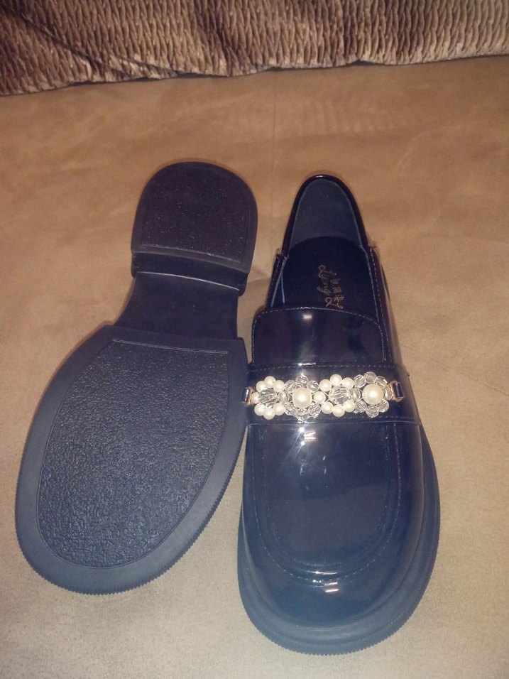 Siyah Parlak Rugan Tokalı Kadın Loafer Ayakkabı - Görsel 3