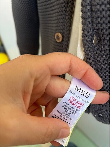12-18 Ay Beden gri Renk Marks and spencer marka hırka