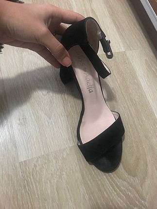 38 Beden Siyah ayakkabı