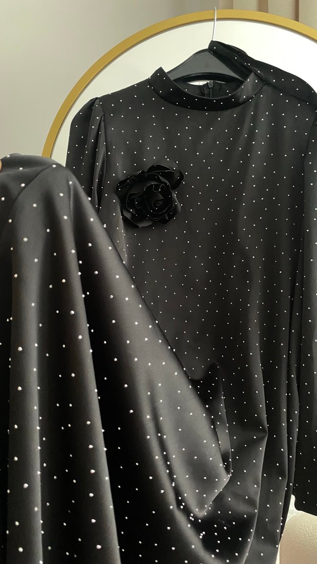 Siyah Puantiyeli Uzun Kadın Elbise - Görsel 3