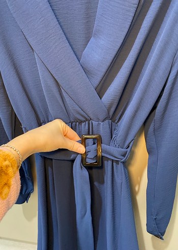 Uzun Mavi V Yaka Drapeli Elbise - Görsel 2