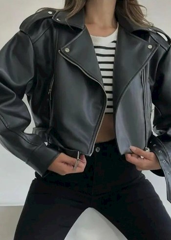 Her beden mevcuttur Kadın Siyah Kemerli Deri Biker Ceket