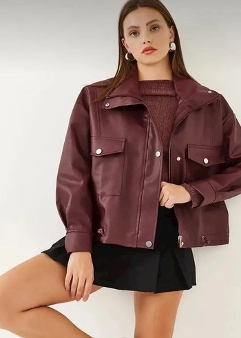 HER BEDENI MEVCUTTUR Bordo Deri Mini Ceket