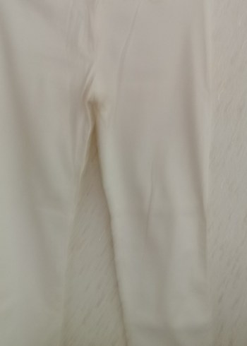 Düğmeli Beyaz Midi Kadın Kumaş Pantolon - Görsel 4