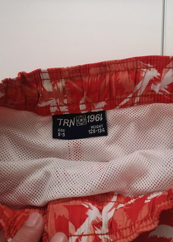 Erkek Kırmızı Mini Batik Desenli Deniz Şortu - Görsel 2