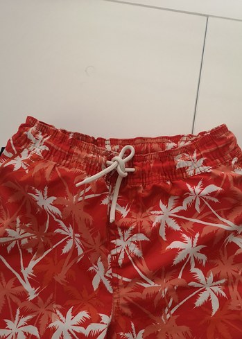 Erkek Kırmızı Mini Batik Desenli Deniz Şortu - Görsel 4