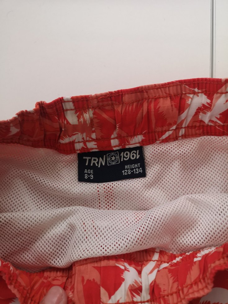 Erkek Kırmızı Mini Batik Desenli Deniz Şortu - Görsel 3