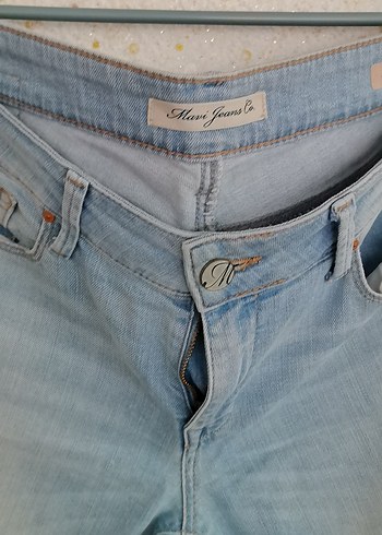 Kadın Açık Mavi Denim Regular Fit Jean - Görsel 2