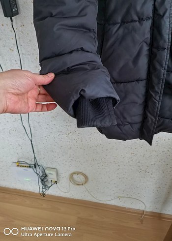 Siyah Kadın Midi Kaban, fermuarlı, Sıcak Kumaş. Az kullanıldı. - Görsel 4