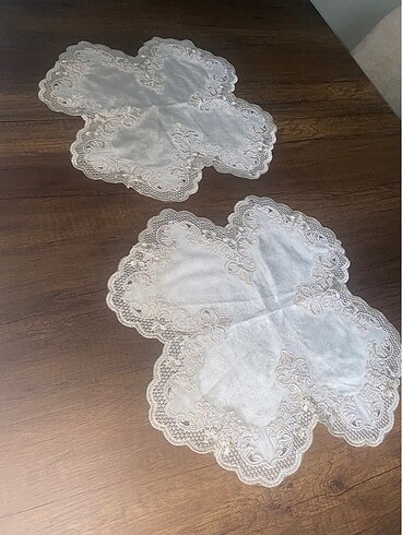  Beden runner ve iki adet örtü