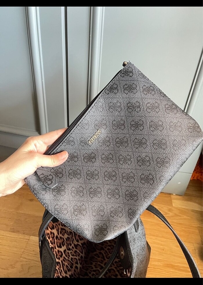 Orjinal guess kol çantası - Görsel 3