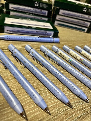  FABER CASTELL 2011 GRIP 0.7