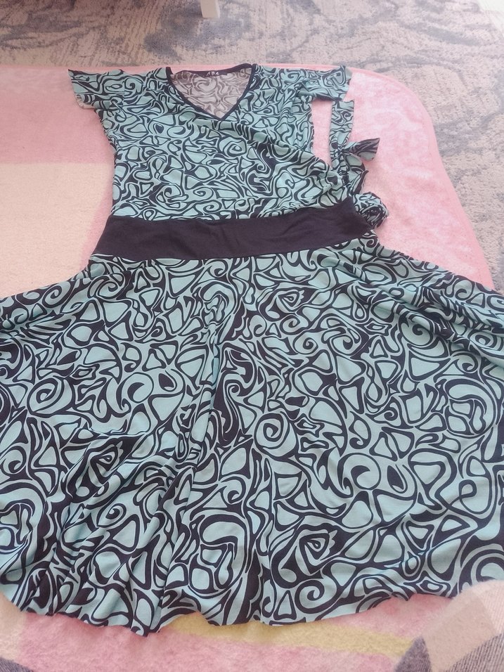 V Yaka Turkuaz Desenli Hamile Elbisesi - Görsel 3