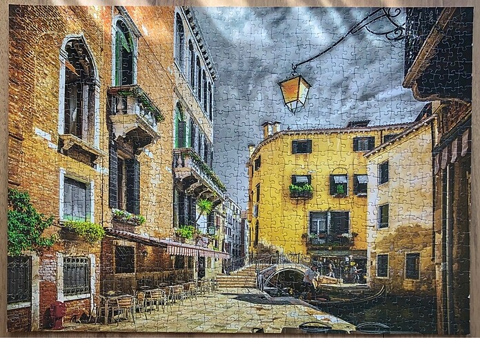 1000 parça yapılmış puzzle