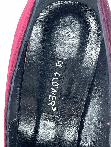 38 Beden bordo Renk Flower Stiletto %70 İndirimli.