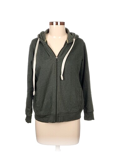 Pull and Bear Spor Dış Giyim %70 İndirimli.