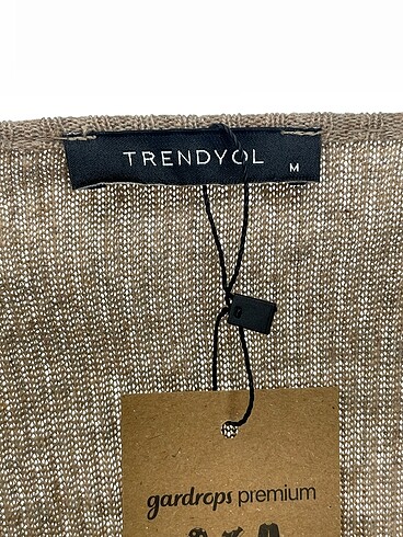 m Beden çeşitli Renk Trendyol & Milla Bluz %70 İndirimli.