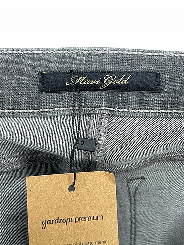 26 Beden gri Renk Mavi Jeans Jean / Kot %70 İndirimli.