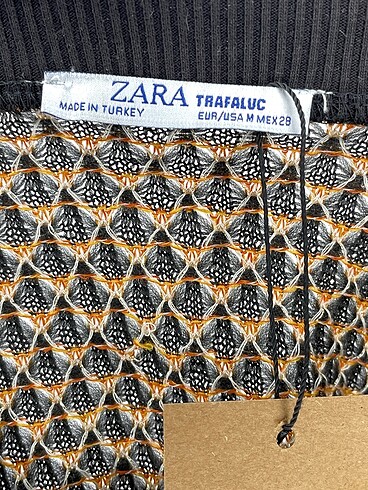 m Beden çeşitli Renk Zara Kazak / Triko %70 İndirimli.