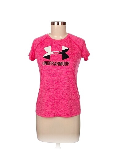Diğer T-shirt %70 İndirimli.