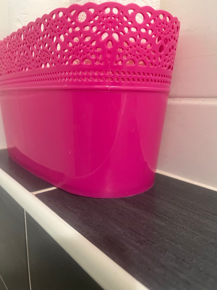 Pembe Renkli Saksı - Görsel 2