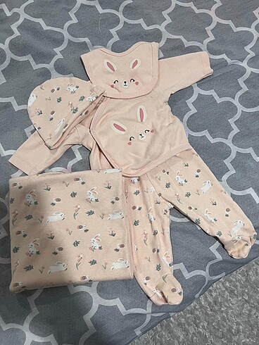Kız bebek
