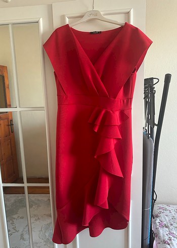 Kırmızı V Yaka Fırfırlı Mini Kalem Elbise - Görsel 2