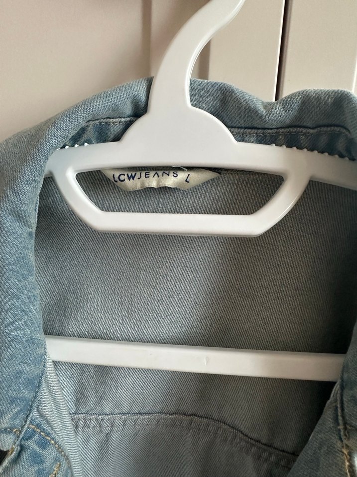 Mavi Düğmeli Oversize Denim Ceket - Görsel 4