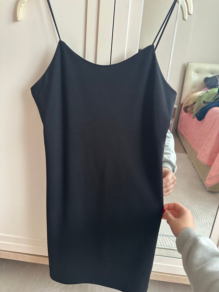 Siyah İnce Askılı Midi Elbise - Görsel 2