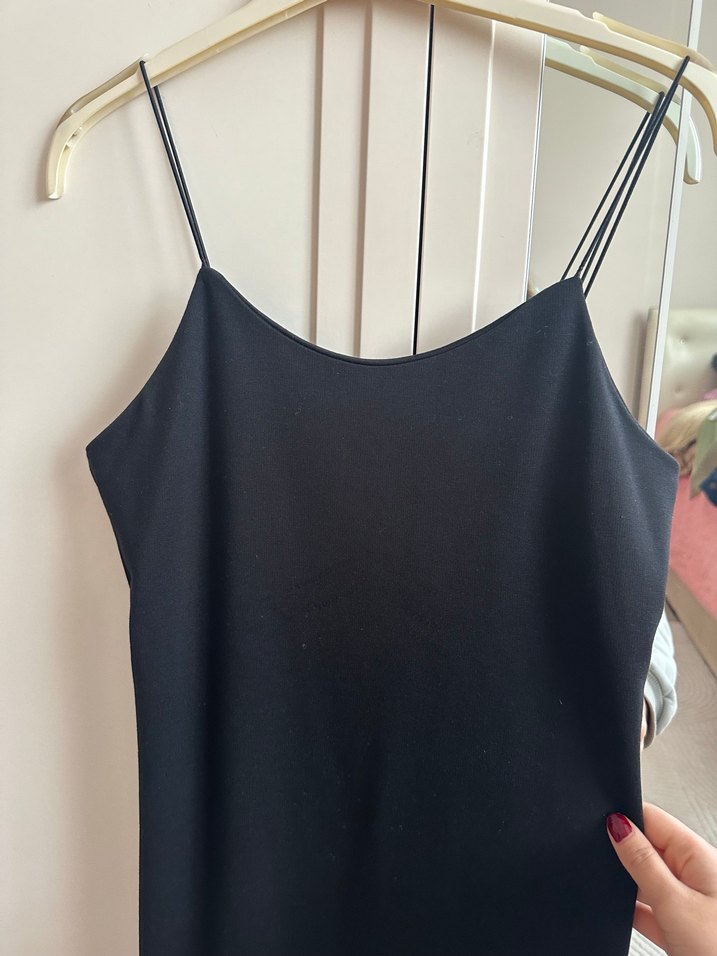 Siyah İnce Askılı Midi Elbise - Görsel 3