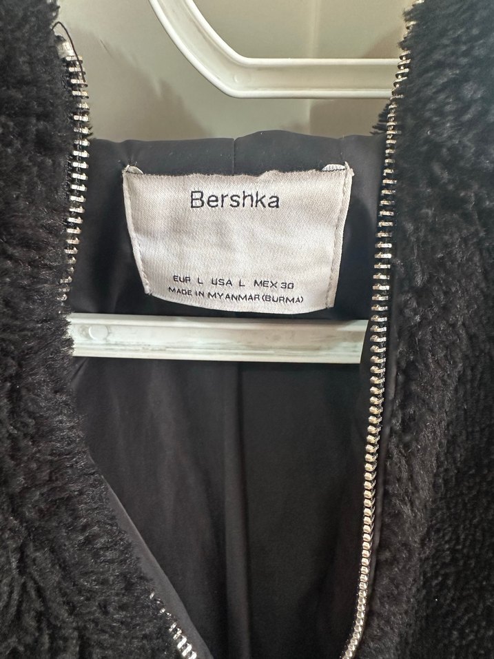 Siyah Kadın Midi Boy Kürk Detaylı Mont - Görsel 3