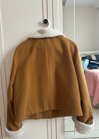 Kürklü Bej Kadın Kışlık Ceket - Görsel 4