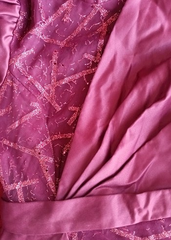 Bordo Parlak Etnik Desenli Tesettür Elbise - Görsel 3