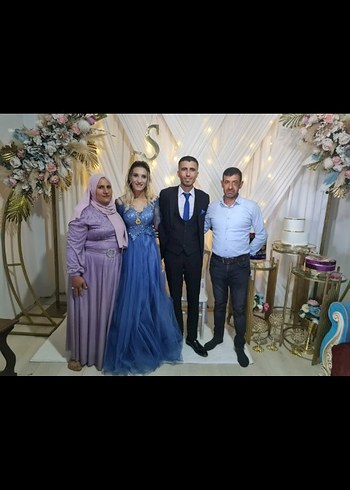 Uzun Kollu Mavi İşlemeli Nişan Elbisesi - Görsel 13