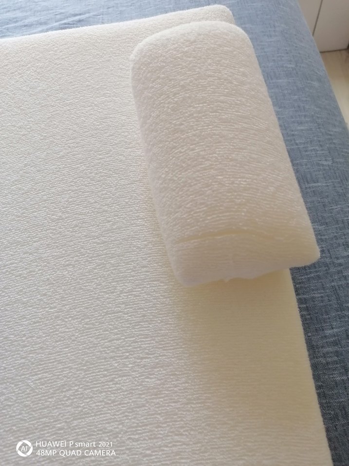 Beyaz Pastel Yumuşak reflü yatağı - Görsel 3