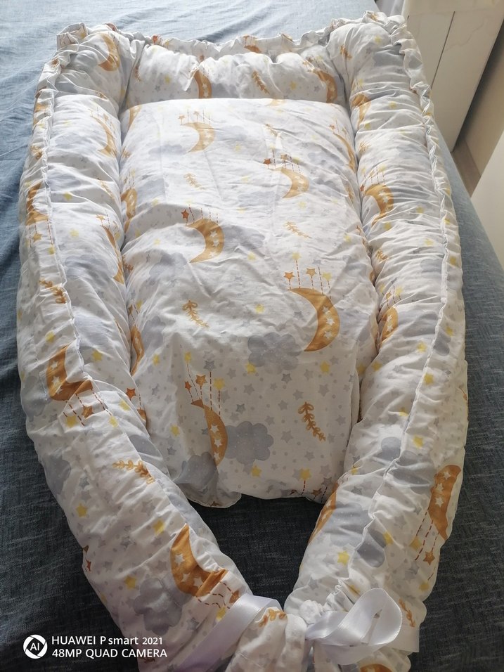 Beyaz Ay ve Yıldız Desenli Bebek Yatağı - Görsel 3