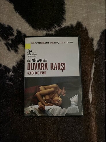 Duvara Karşı DVD