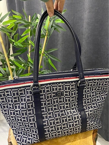 Tommy Hilfiger Çanta