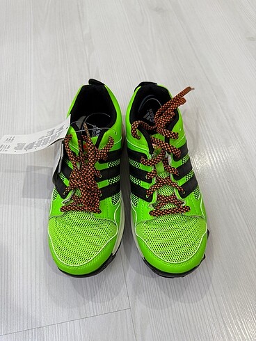Adidas çocuk spor ayakkabı