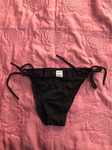 36 beden siyah bikini altı