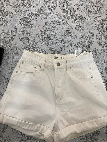 Bershka şort
