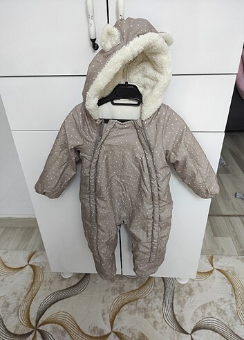 H&M Hm kozmonot astronot mont