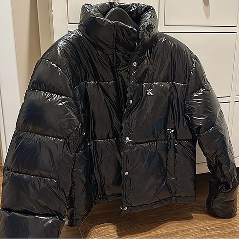 Calvin Klein Mont