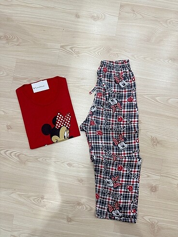 Kadın Pijama Takımı