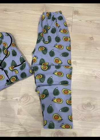 Diğer Polar Pijama Takımı