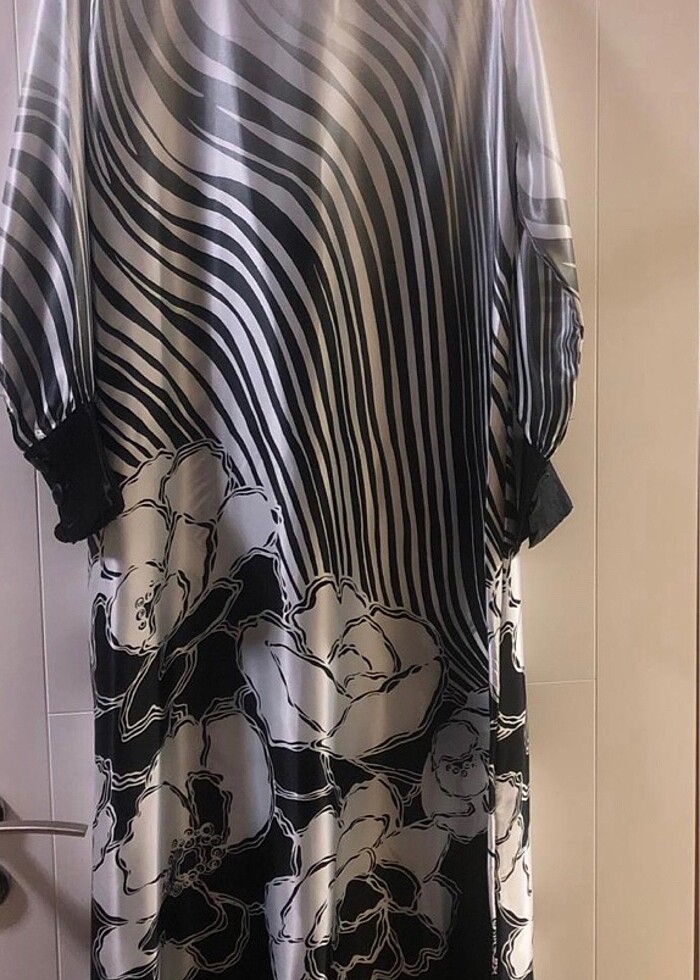 Özel dikim saten elbise - Görsel 2