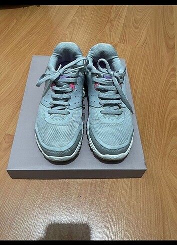 Nike ayakkabı